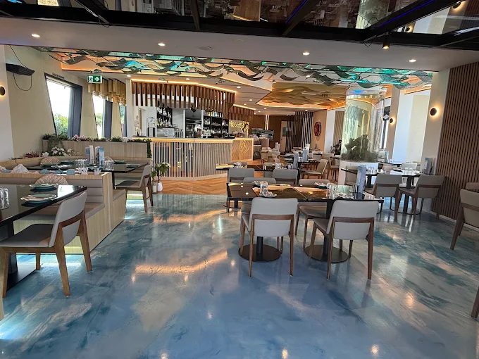 The Cray Seafood & Grill Innaloo Dining Room