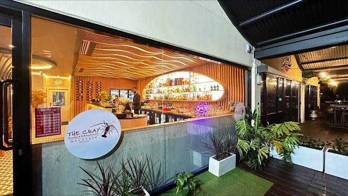 The Cray Seafood & Grill Mandurah Dining Room